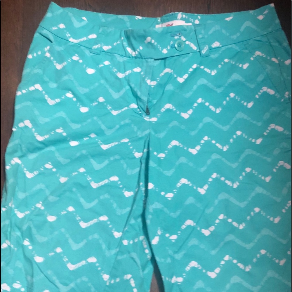 Vineyard Vines Bermuda shorts